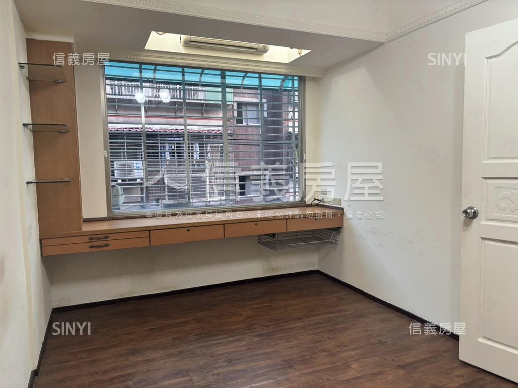 仁義稀有公寓三樓房屋室內格局與周邊環境