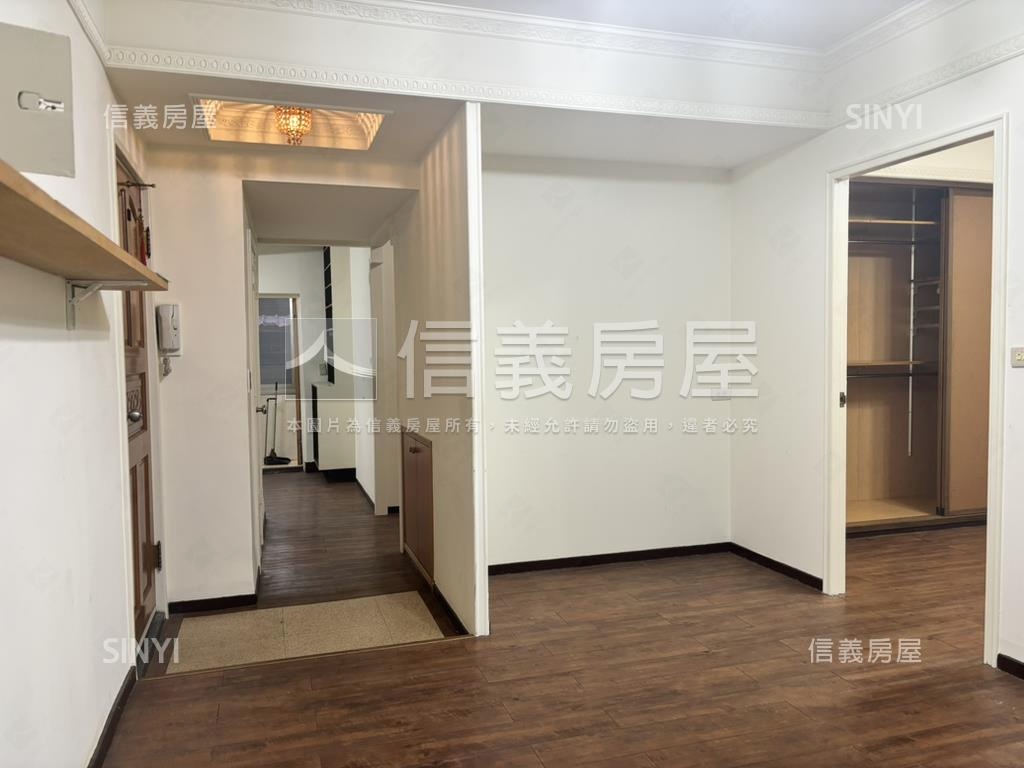 仁義稀有公寓三樓房屋室內格局與周邊環境
