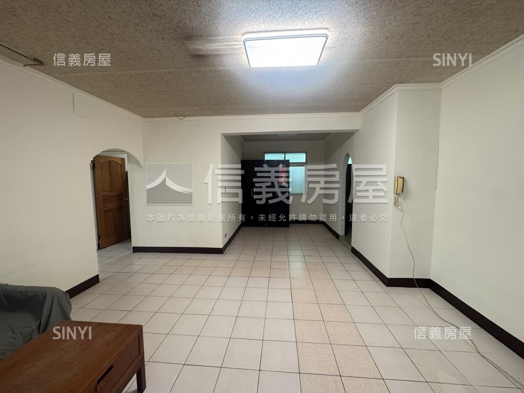 樟樹前段方正公寓房屋室內格局與周邊環境
