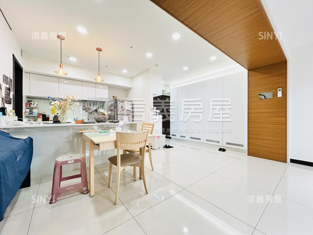希望城市河景四房房屋室內格局與周邊環境
