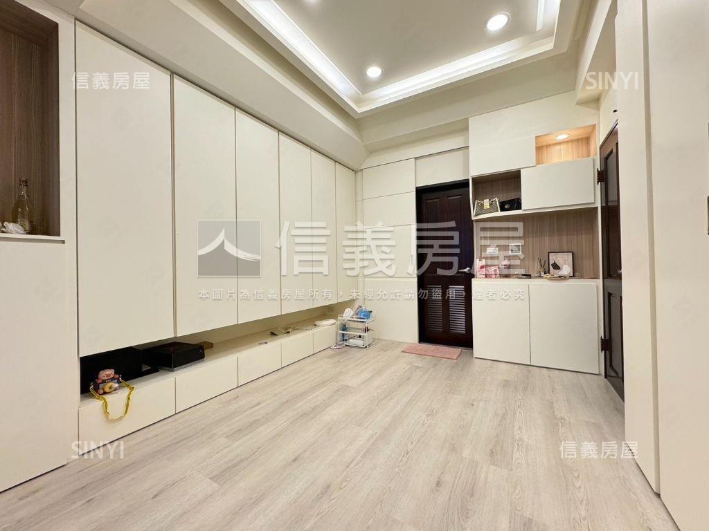 境朗日式電梯別墅房屋室內格局與周邊環境