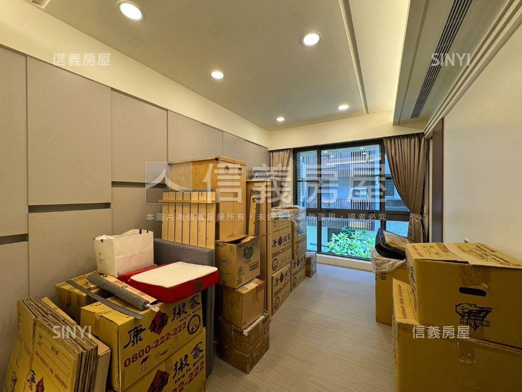 境朗日式電梯別墅房屋室內格局與周邊環境