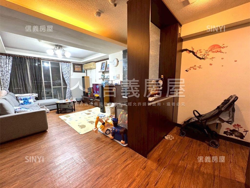 公益黎明商圈｜美三房車位房屋室內格局與周邊環境