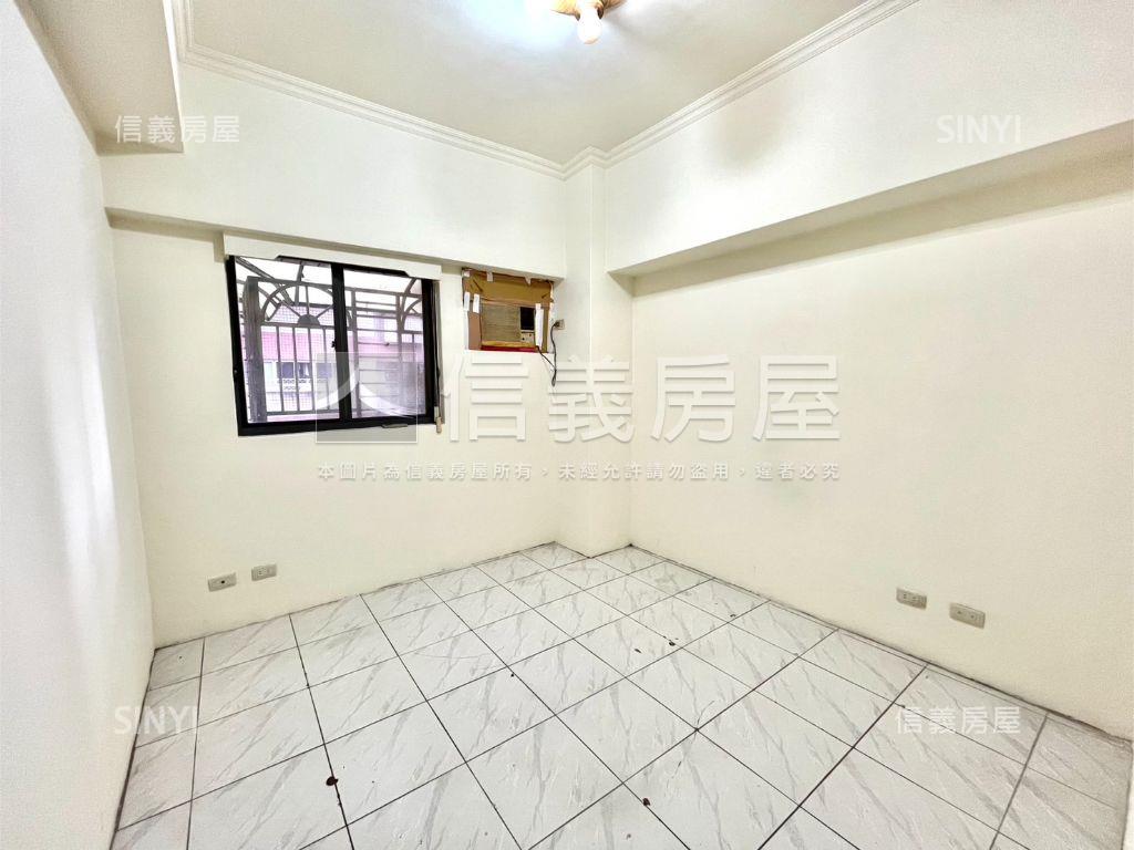 中庭昌平三房房屋室內格局與周邊環境