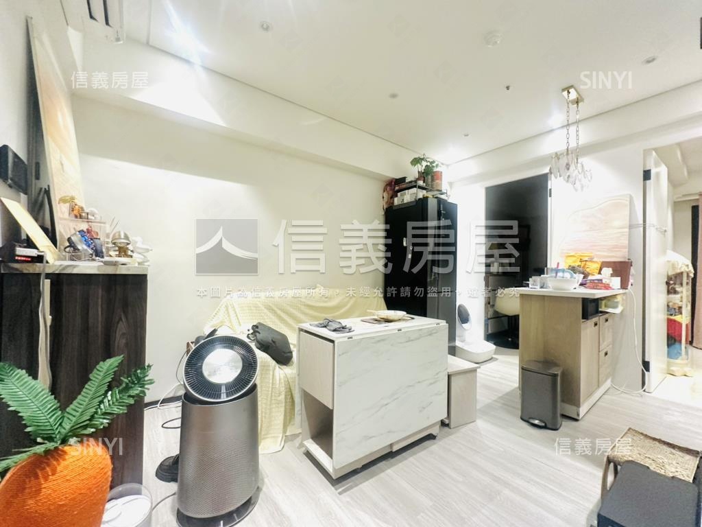 美術館｜白天鵝兩房平車房屋室內格局與周邊環境