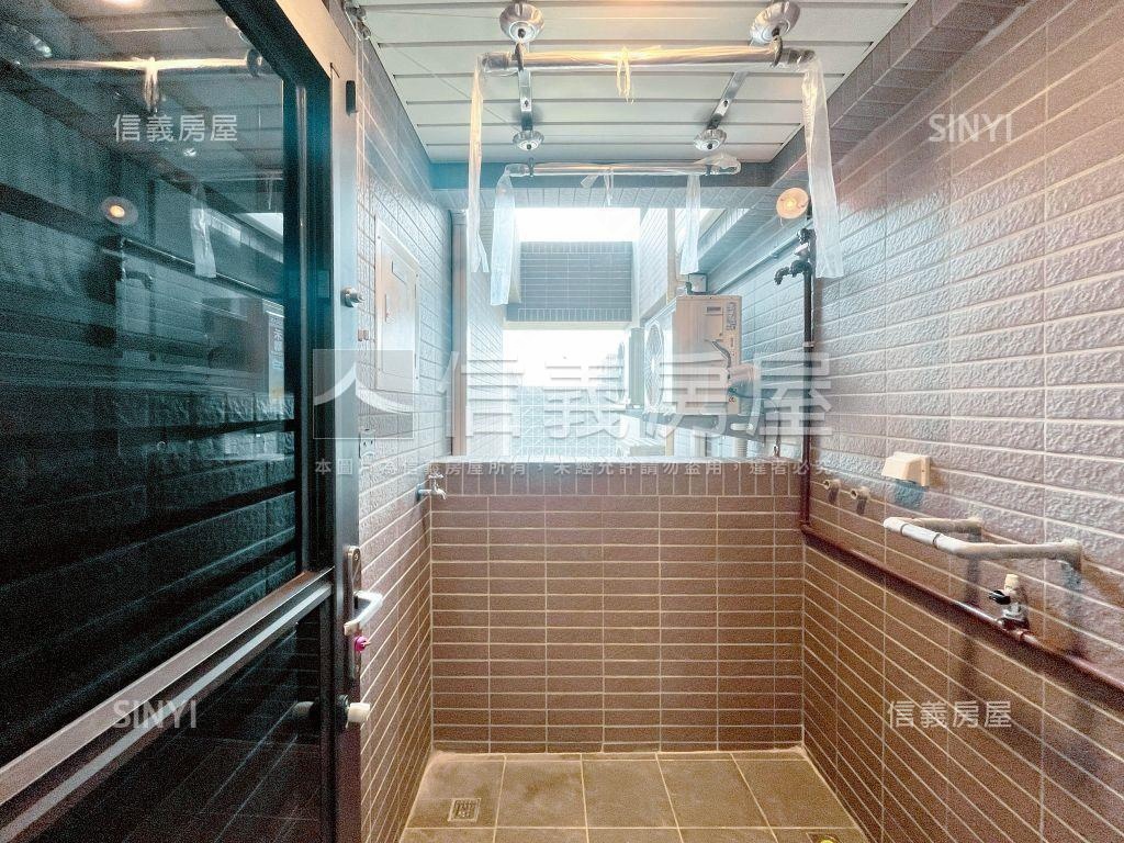 德光前棟全新精裝三房平車房屋室內格局與周邊環境