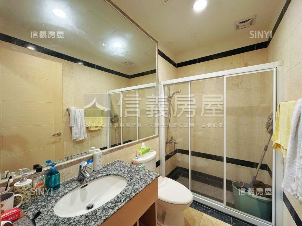 江南頂樓豪景大戶房屋室內格局與周邊環境