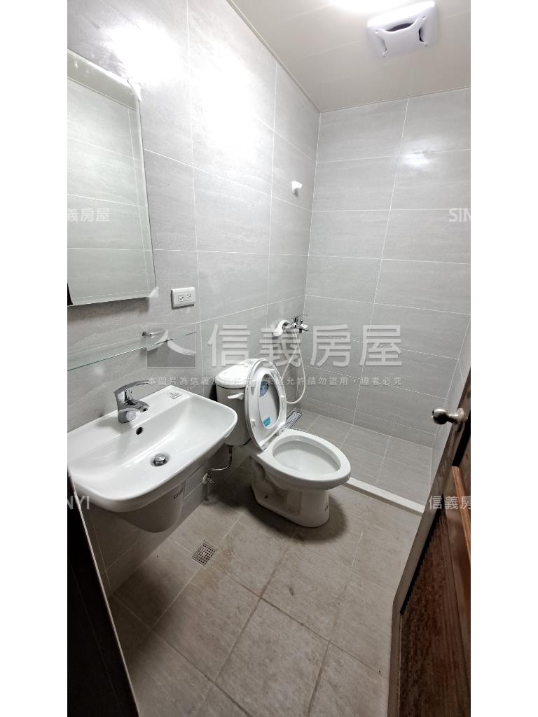 幸福家庭方正二樓房屋室內格局與周邊環境