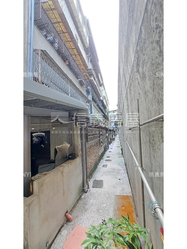 幸福家庭方正二樓房屋室內格局與周邊環境