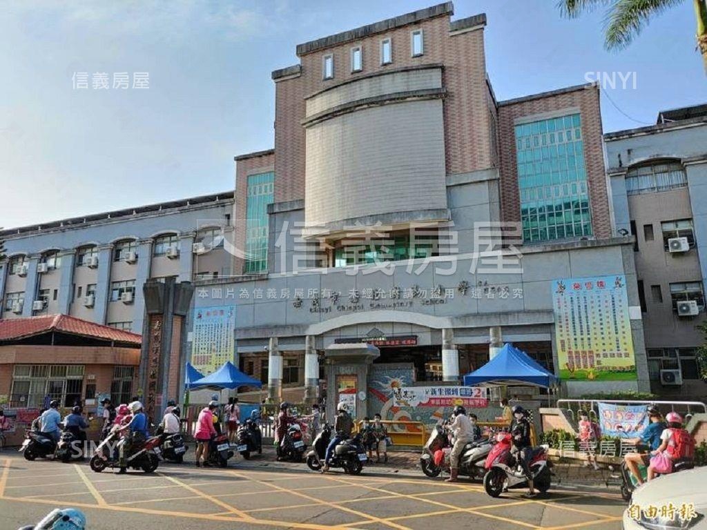 急售嘉義近好市多透天房屋室內格局與周邊環境