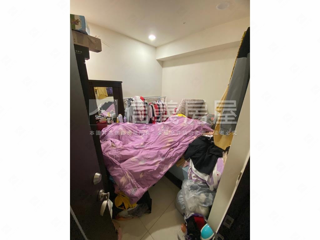 專任和美時尚精緻２房房屋室內格局與周邊環境