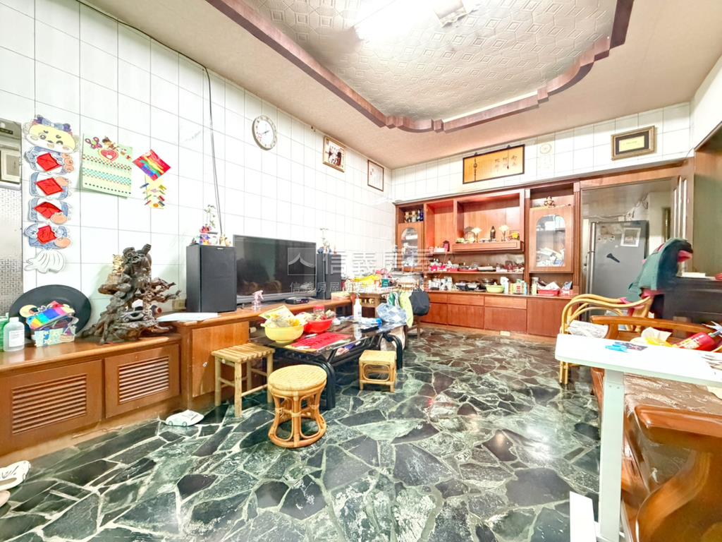 近衛武營｜庭院面寬車墅房屋室內格局與周邊環境