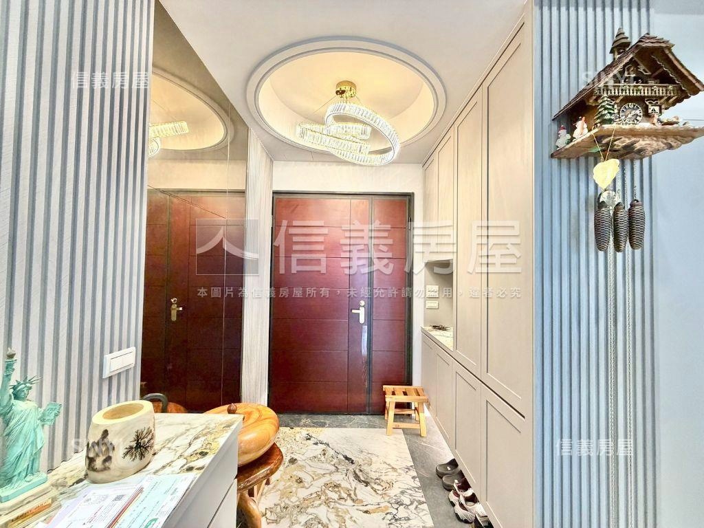 天濶河岸第一排房屋室內格局與周邊環境