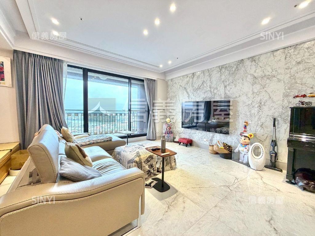 天濶河岸第一排房屋室內格局與周邊環境