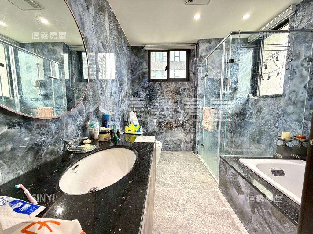 天濶河岸第一排房屋室內格局與周邊環境