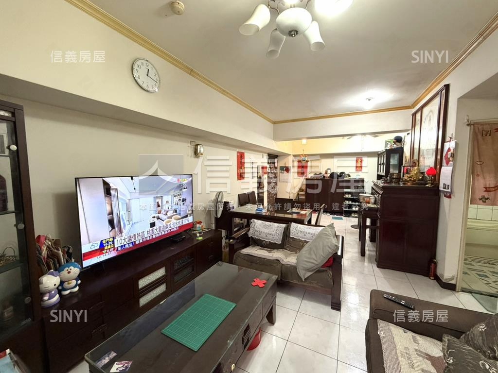 花園廣場雅致三房房屋室內格局與周邊環境