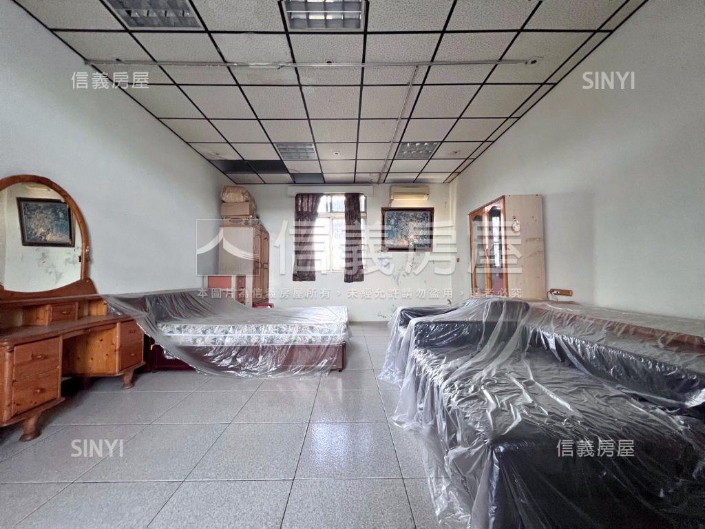 仁心路稀有大空間廠房房屋室內格局與周邊環境