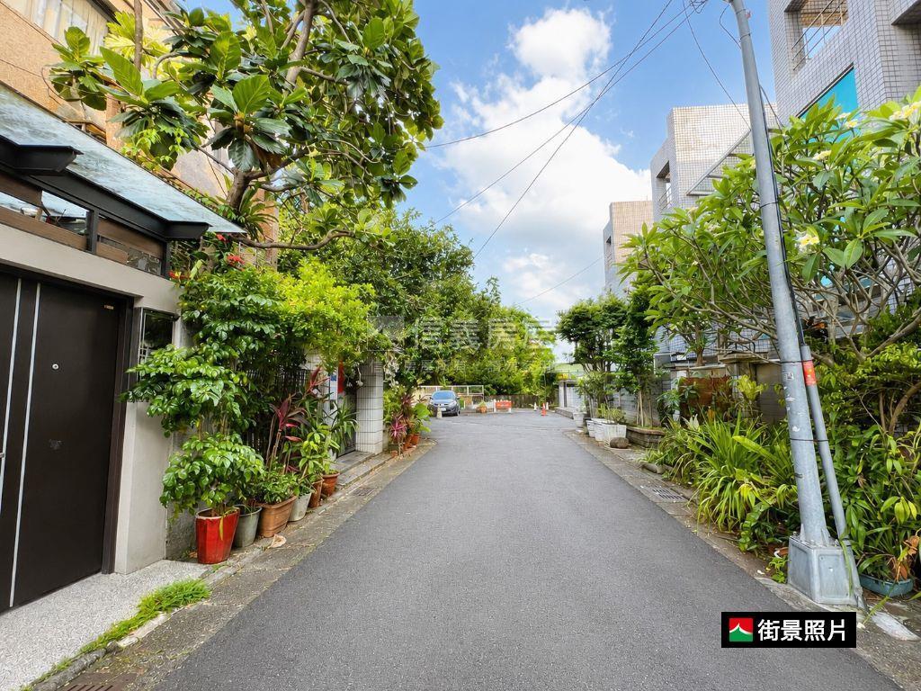 近興隆國小稀有庭院透天房屋室內格局與周邊環境