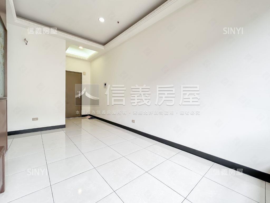 長堤高樓明亮美２房房屋室內格局與周邊環境