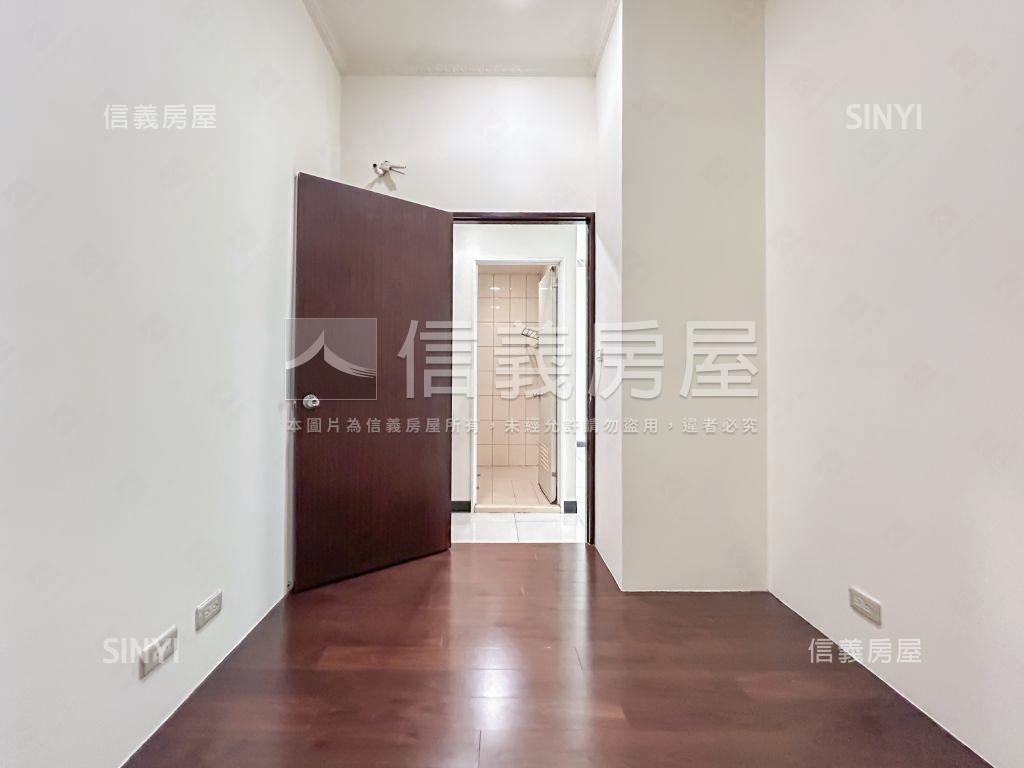 長堤高樓明亮美２房房屋室內格局與周邊環境