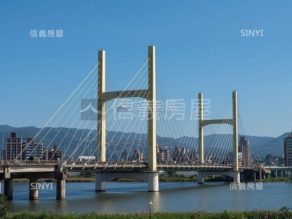 欣世代國際館雙衛二房車位房屋室內格局與周邊環境