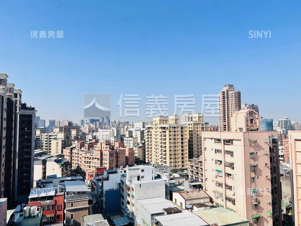 梵谷星空三房車位房屋室內格局與周邊環境