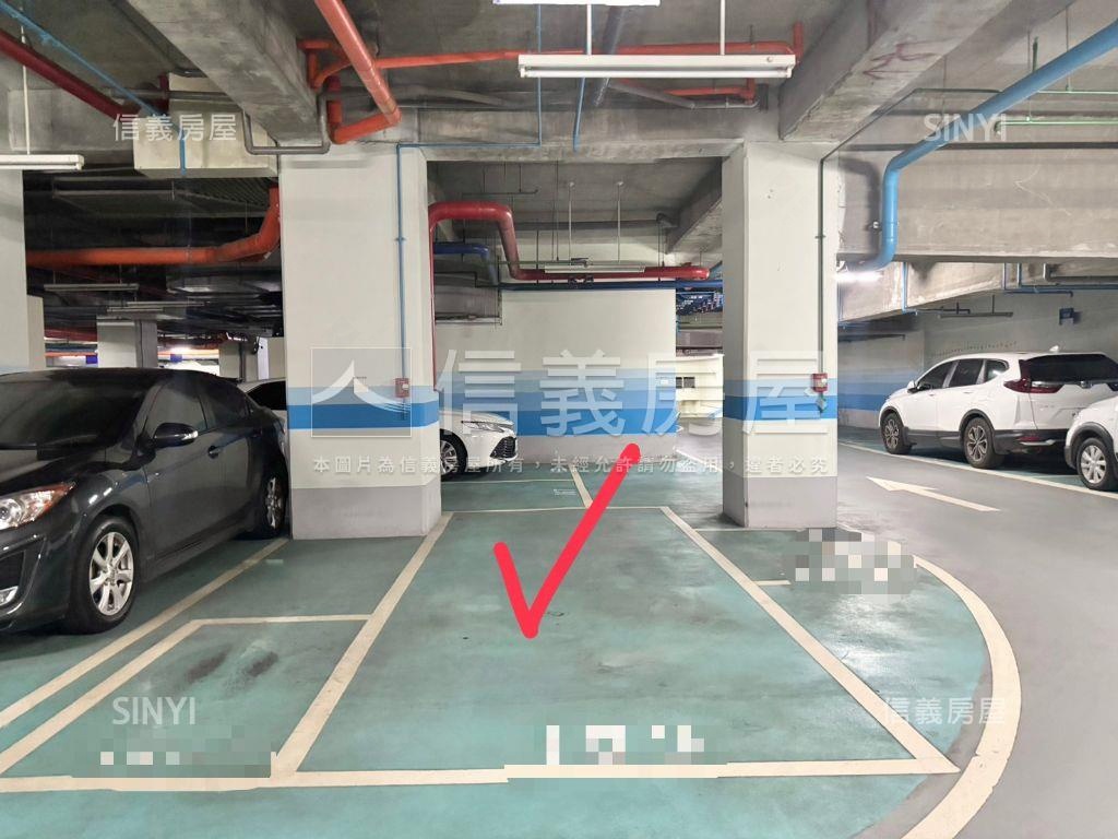 近藝文三房車位房屋室內格局與周邊環境