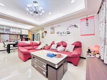 梵谷星空三房車位