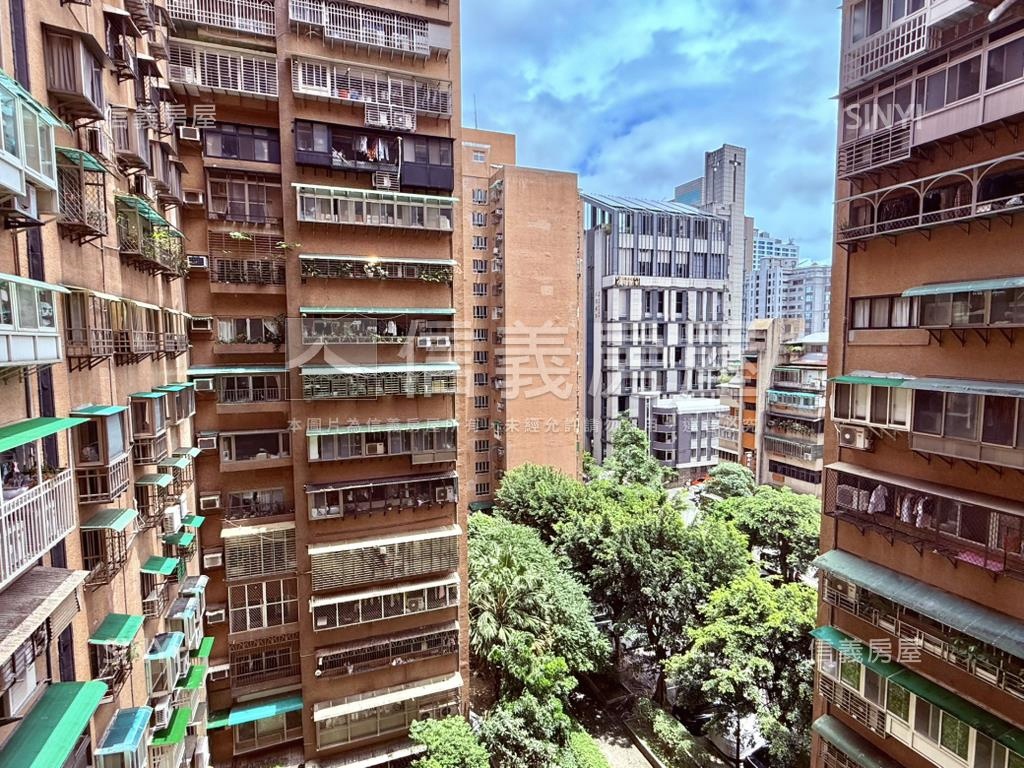 【成功國宅】山景朝南高樓房屋室內格局與周邊環境