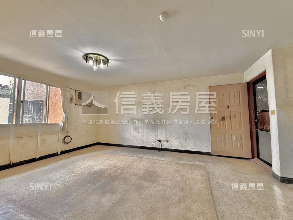 【成功國宅】山景朝南高樓房屋室內格局與周邊環境