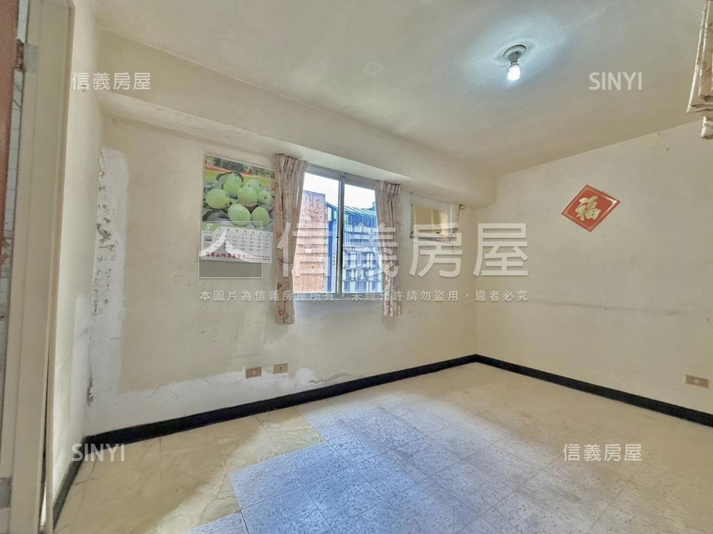 【成功國宅】山景朝南高樓房屋室內格局與周邊環境