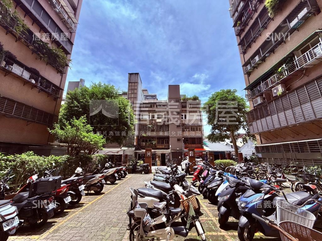 【成功國宅】山景朝南高樓房屋室內格局與周邊環境