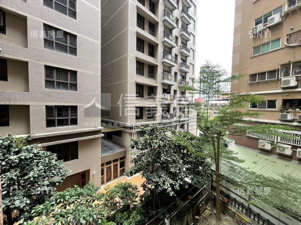 寶路樹梢綠景美三房房屋室內格局與周邊環境