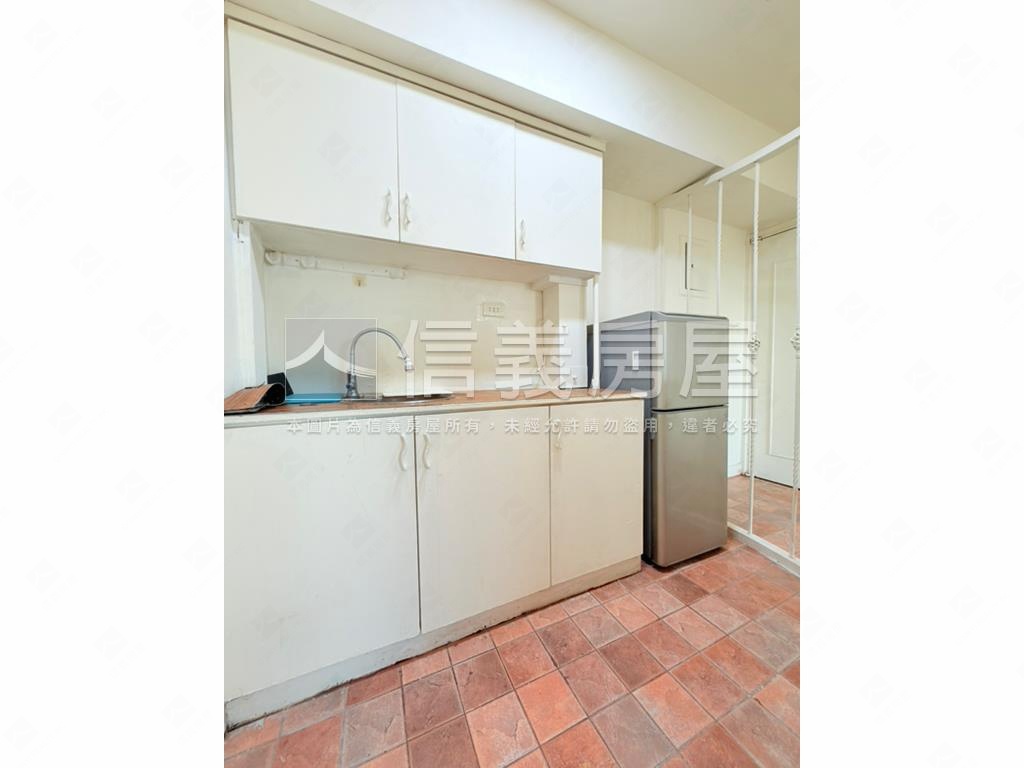 建興學區高樓大套房房屋室內格局與周邊環境