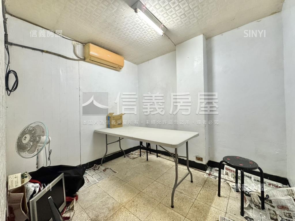 民生社區起家金店面房屋室內格局與周邊環境