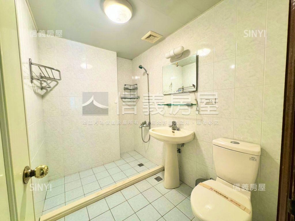 大安雙捷運管理四房房屋室內格局與周邊環境