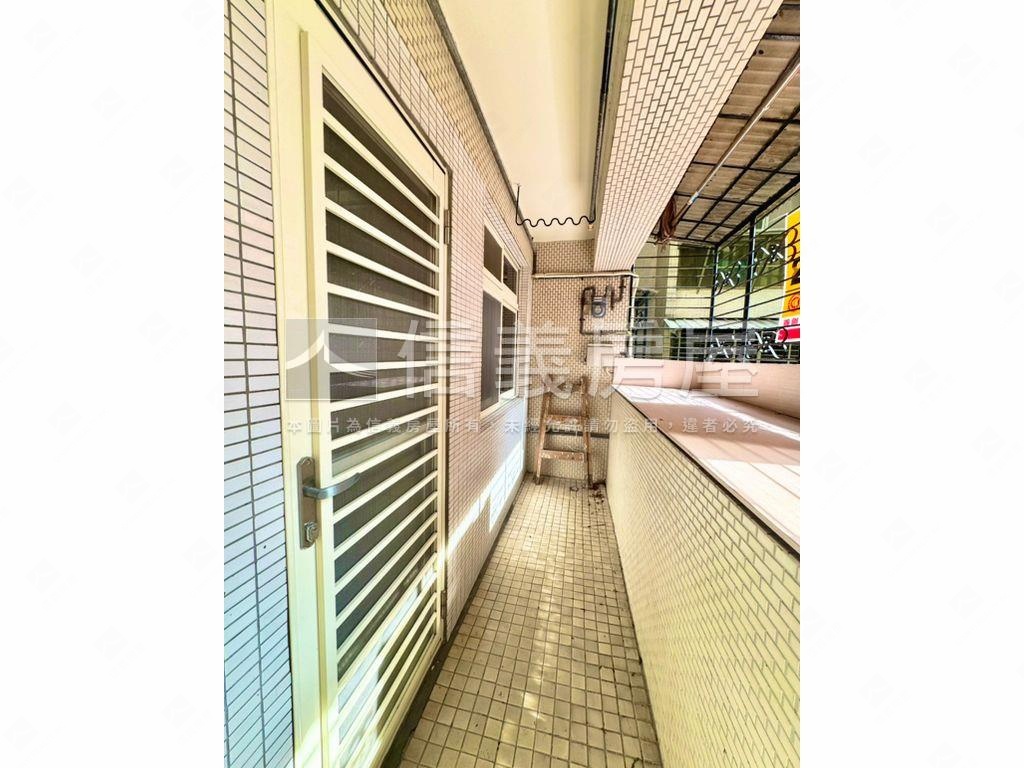 大安雙捷運管理四房房屋室內格局與周邊環境