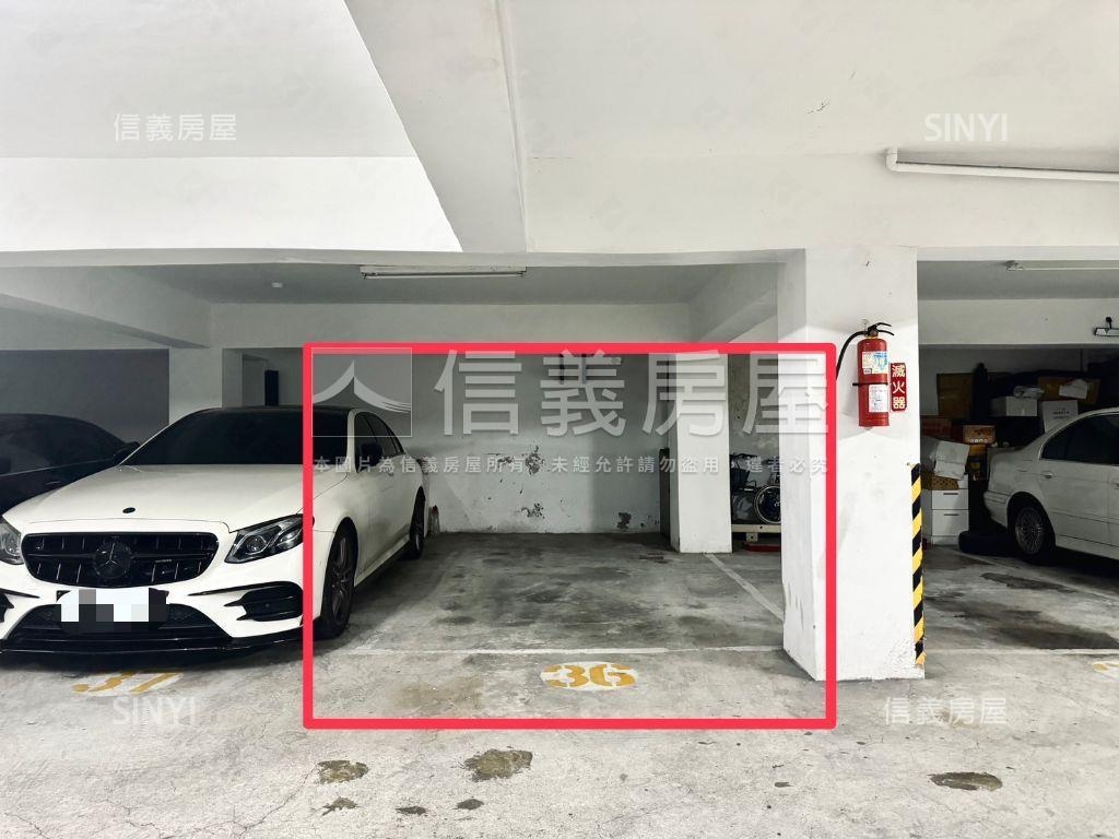 天母行義三房華廈附車位房屋室內格局與周邊環境