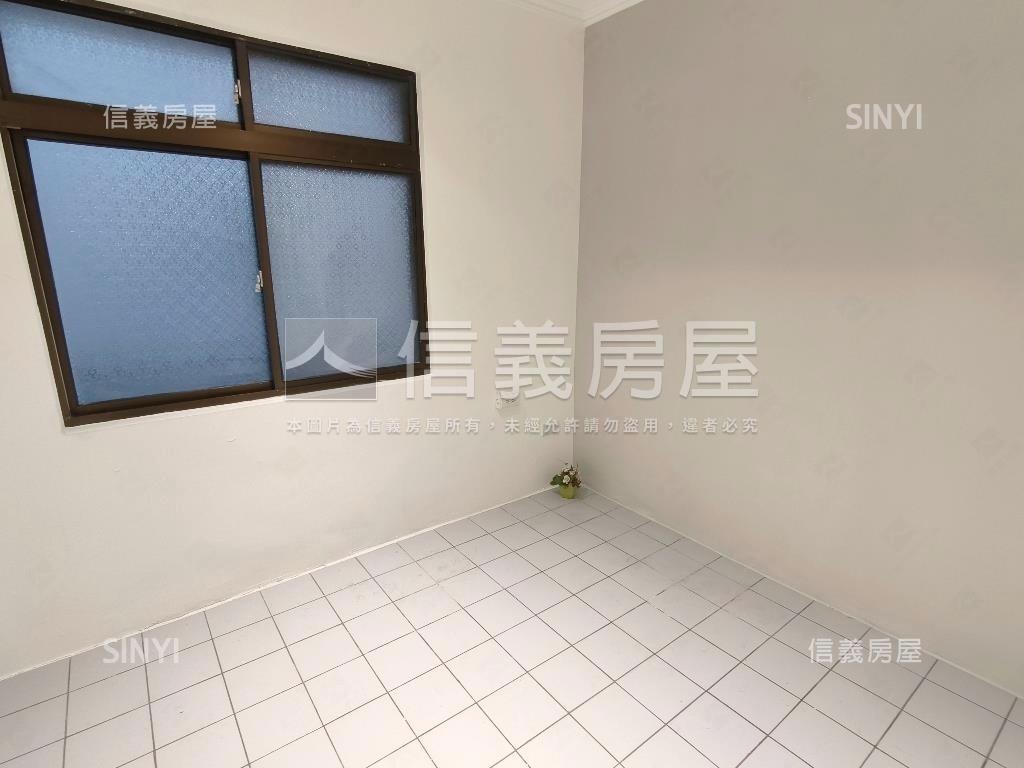 四號公園樓中樓美寓房屋室內格局與周邊環境
