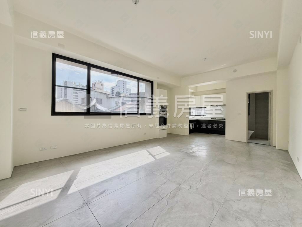 元心建設三面採光角墅房屋室內格局與周邊環境