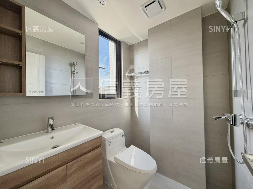 元心建設三面採光角墅房屋室內格局與周邊環境