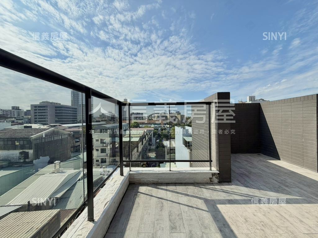 元心建設三面採光角墅房屋室內格局與周邊環境