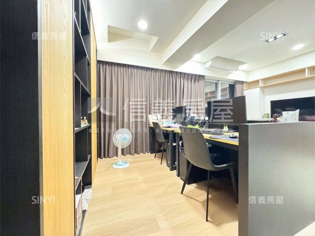 高大特區輕奢海景美宅平車房屋室內格局與周邊環境
