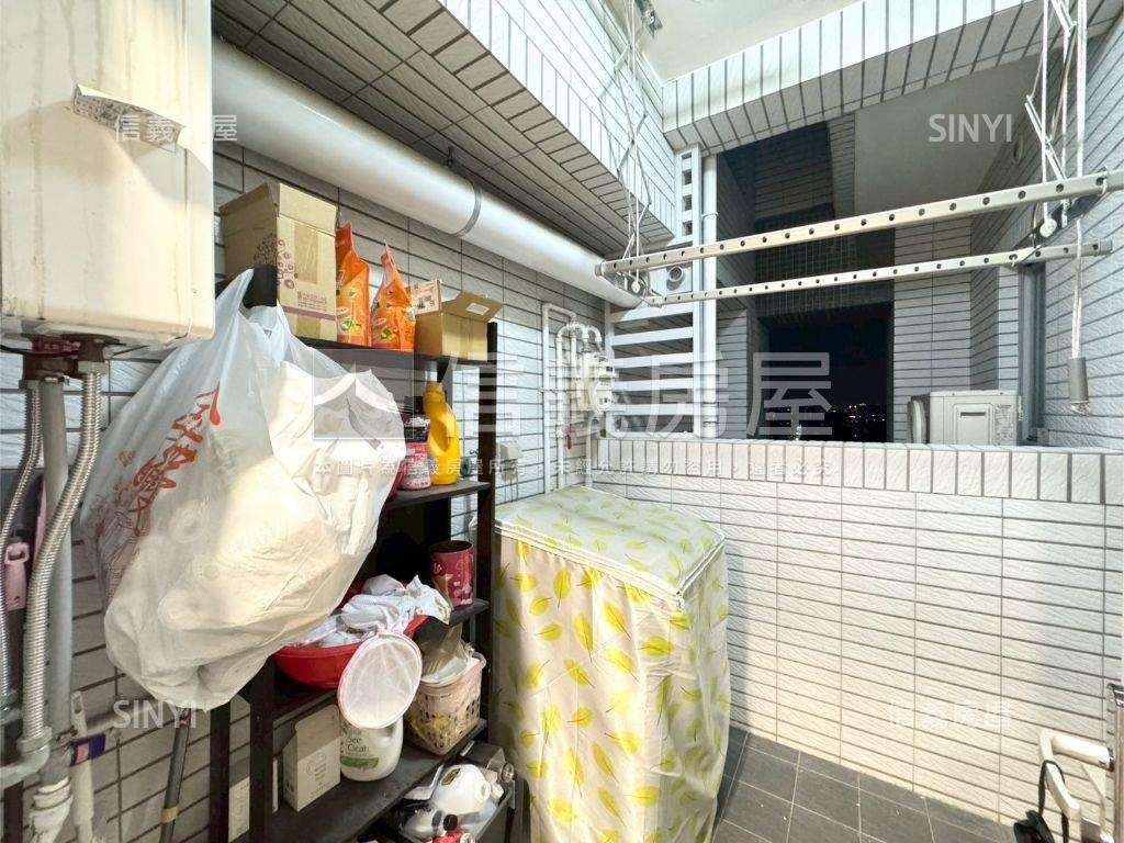 高大特區輕奢海景美宅平車房屋室內格局與周邊環境