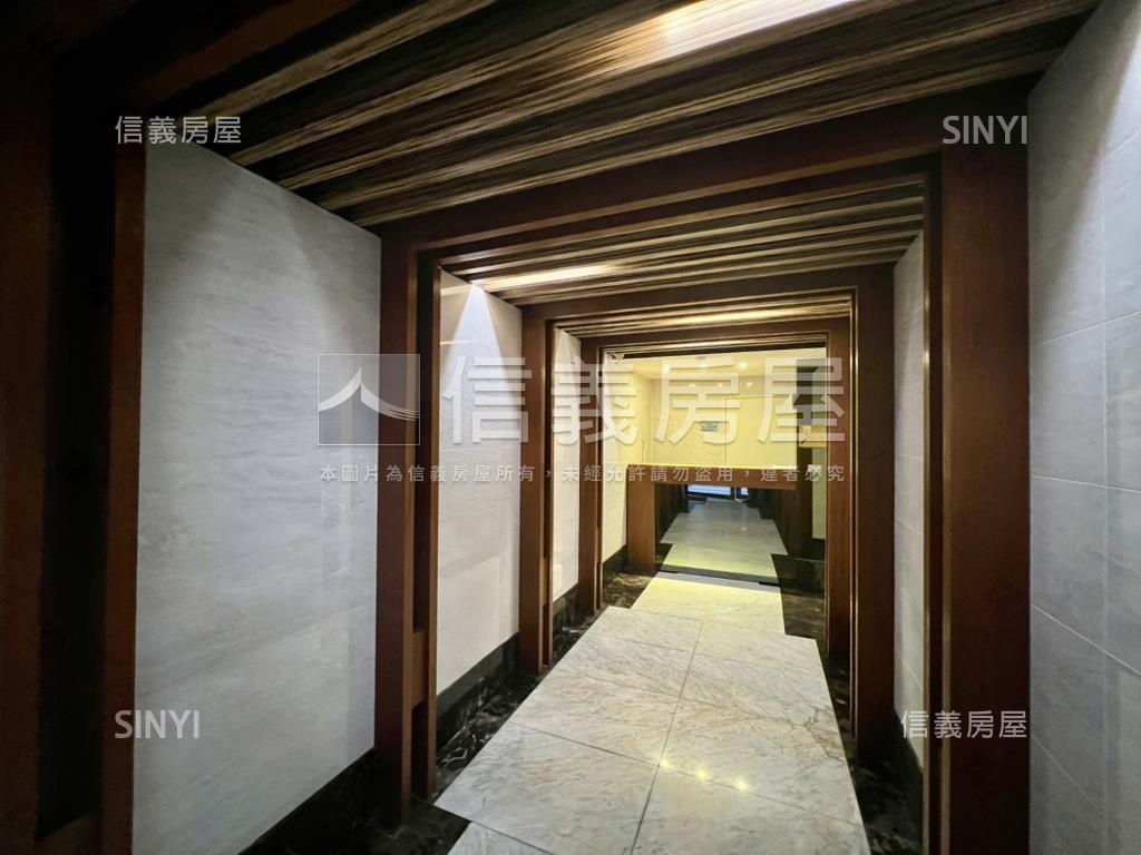 躍松江邊間兩房松江南京站房屋室內格局與周邊環境