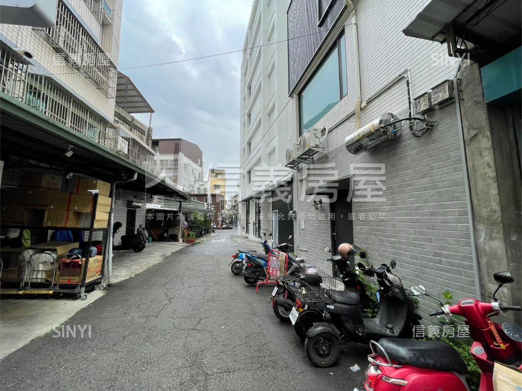 北區運動中心旁質感透天房屋室內格局與周邊環境