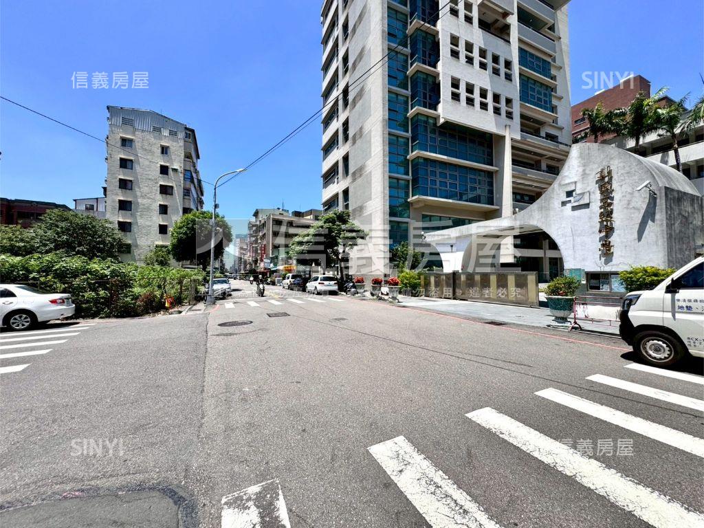 北區運動中心旁質感透天房屋室內格局與周邊環境