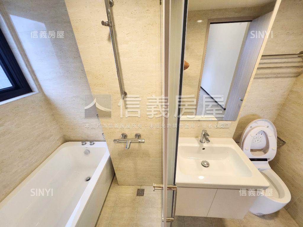 愛琴眺望樹海四房平車房屋室內格局與周邊環境