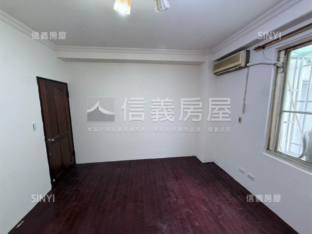 東區龍邦透天稀有釋出房屋室內格局與周邊環境