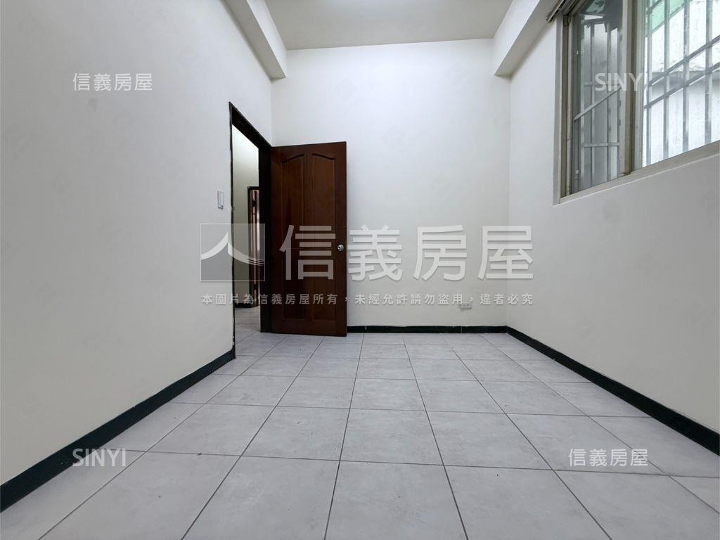 東區龍邦透天稀有釋出房屋室內格局與周邊環境